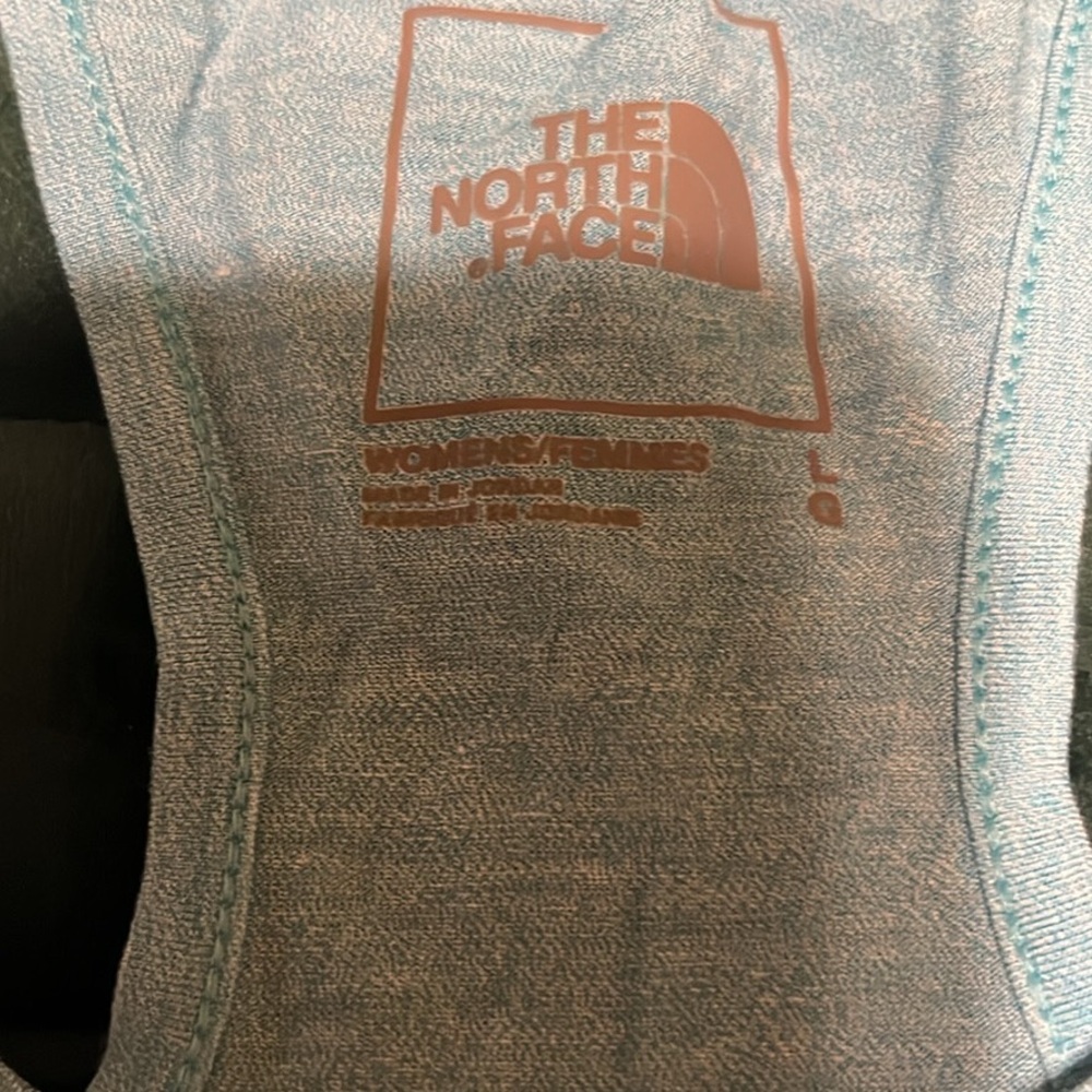 Bundle of North Face ladies summer clothing - Picture 7 of 7